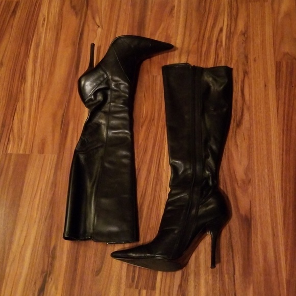 Steve Madden Shoes - Steve Madden Knee High Boots